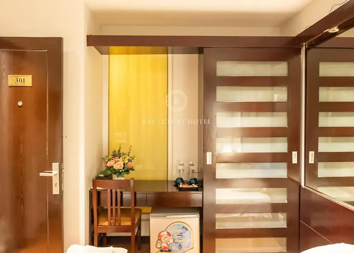 Bay Luxury Hotel & Spa - No 9 Nguyen Truong To, Ha Noi