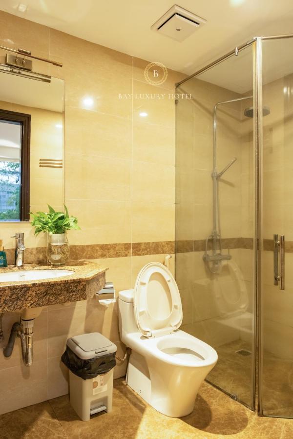 Bay Luxury & - 9 Nguyen Truong To