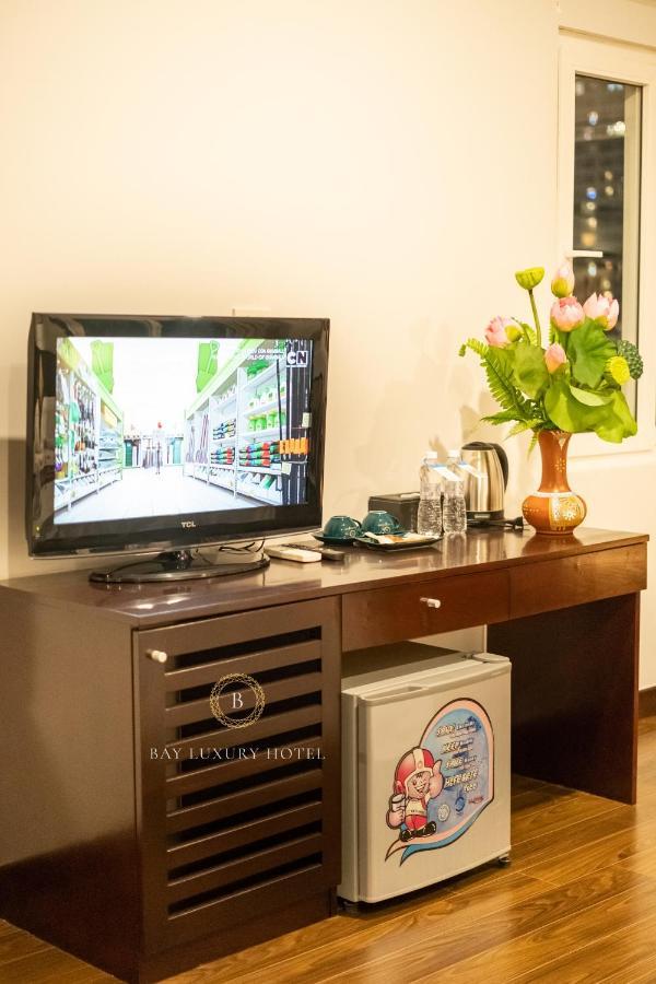 Bay Luxury & - 9 Nguyen Truong To Hotel Hanoi