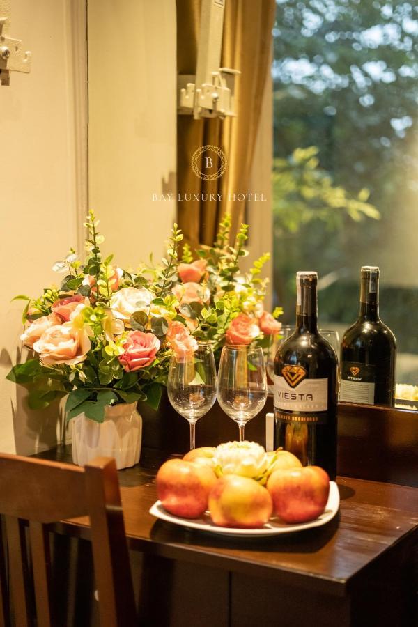Bay Luxury & - 9 Nguyen Truong To 3* Hanoi